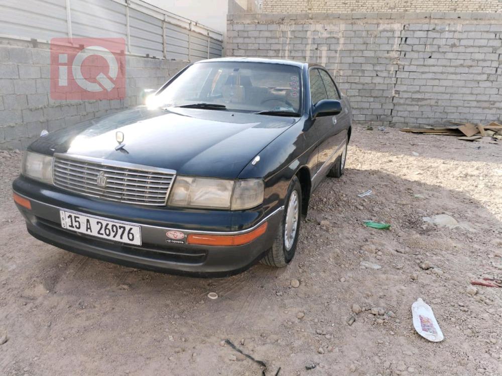 تويوتا كراون